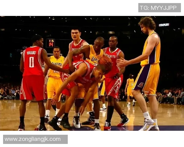 湖人对阵篮网的精彩对决结果揭晓谁是最终赢家 湖人对阵篮网的精彩对决结果揭晓谁是最终赢家